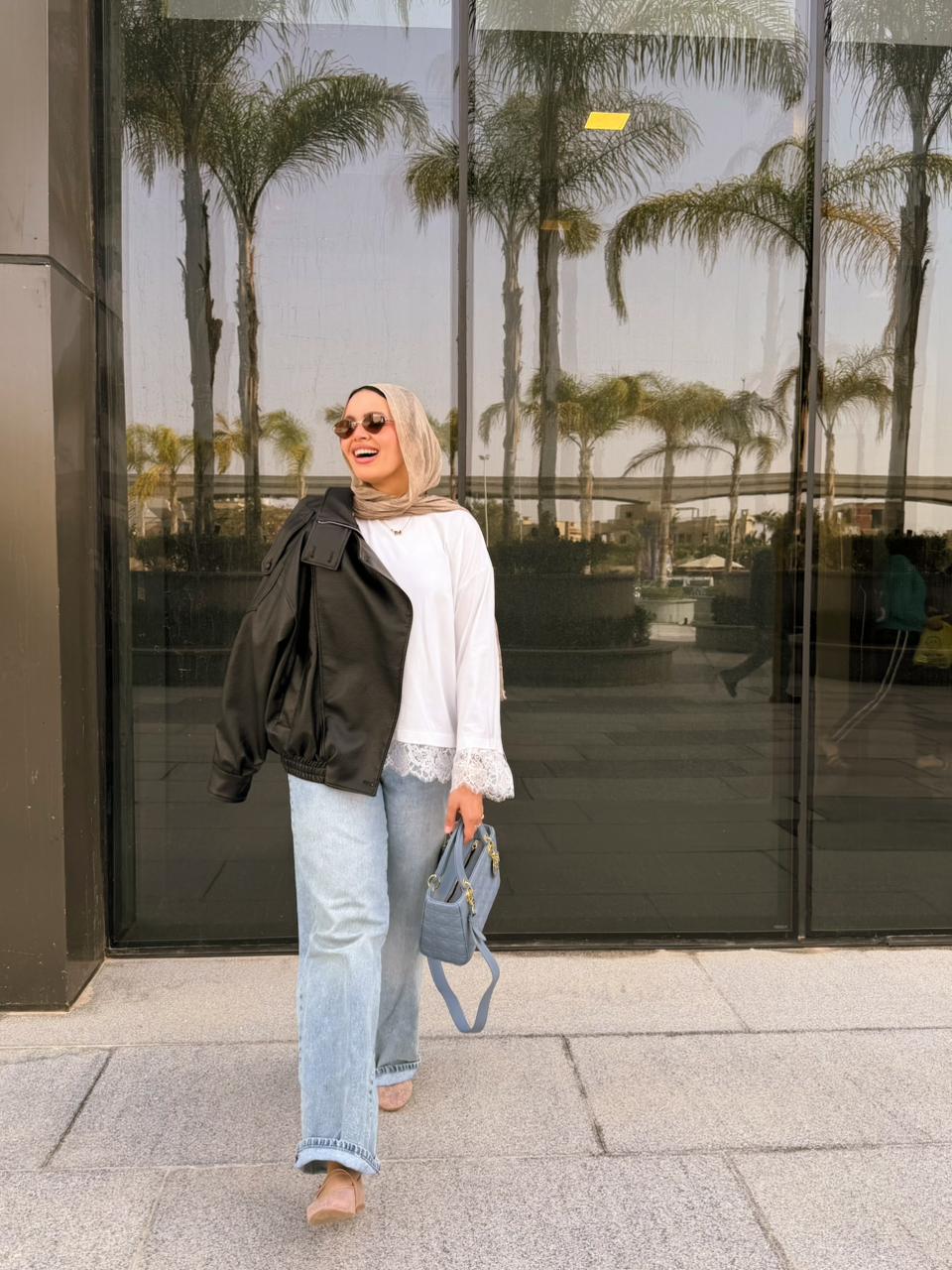 white Dantiel  Blouse